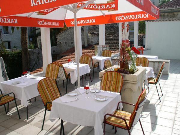 Vila Liza Bed and Breakfast Trogir Exterior foto